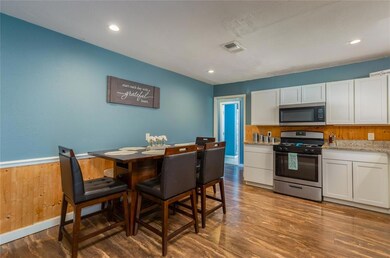 812 Perry Dr, Fort Worth, TX 76108 - photo 7