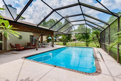 4900 Pinewood Place-14