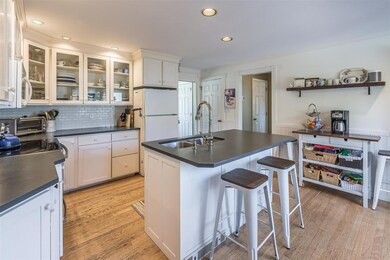 12 Perkins Place, White River Junction, VT 05001 - photo 5