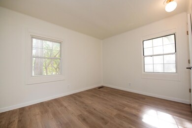 267 E Sunset Ln, West Lafayette, IN 47906 - photo 7