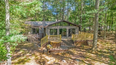 152 N Lake Shore Dr, Dingmans Ferry, PA 18328 - photo 5