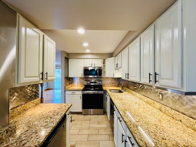 30 Margin St unit C, Lynn, MA 01905 - photo 2