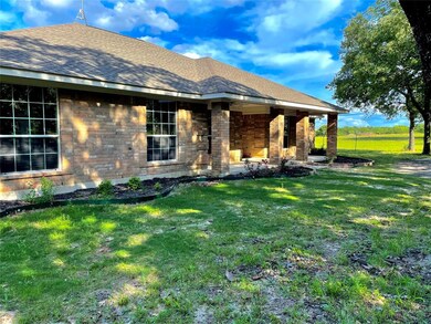 2621 Mcclendon Rd, Weatherford, TX 76088 - photo 2