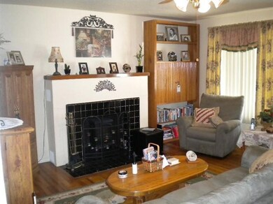 1251 NW Conklin Ave, Grants Pass, OR 97526 - photo 4