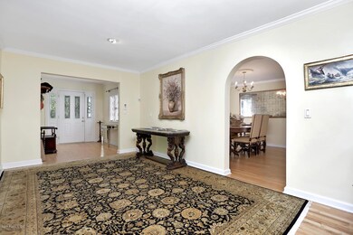 441 Cognewaugh Rd, Cos Cob, CT 06807 - photo 5