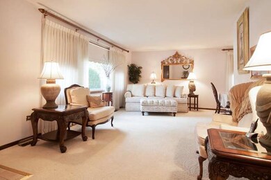 17555 Cypress Ave, Country Club Hills, IL 60478 - photo 2