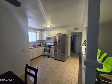 3845 N 15th Ave, Phoenix, AZ 85015 - photo 6