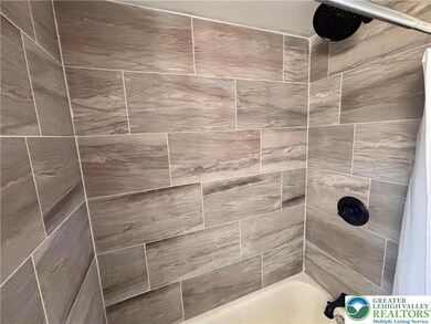 1165 E 3rd St, Bethlehem, PA 18015 - photo 5