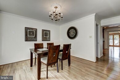 14909 Dufief Dr, North Potomac, MD 20878 - photo 7