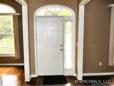 2 Whirlaway Ct, Hendersonville, NC 28792 - photo 2