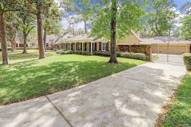 12207 Broken Arrow St, Houston, TX 77024 - photo 3