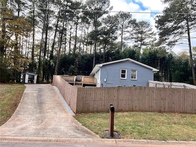 682 Brass Key Ct, Lawrenceville, GA 30046 - photo 4