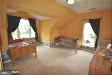 42899 Spring Morning Ct, Broadlands, VA 20148 - photo 5