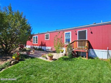 3N - Front view with yard