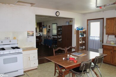 19743 212th St, Bloomfield, IA 52537 - photo 6