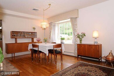 1344 Macbeth St, McLean, VA 22102 - photo 4