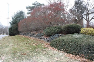 35 St Stephens Ln E, Schenectady, NY 12302 - photo 5