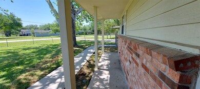 6715 Grace Ln unit C879A, Pearland, TX 77584 - photo 4