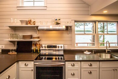 237 Veazey Cove Rd, Sanbornville, NH 03872 - photo 6