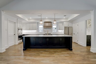 107 Stoney Creek Dr, Houston, TX 77024 - photo 5