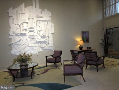 21433 Valley Forge Cir unit 1433, King of Prussia, PA 19406 - photo 2