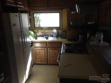 2243 NW Hill St, Bend, OR 97701 - photo 5