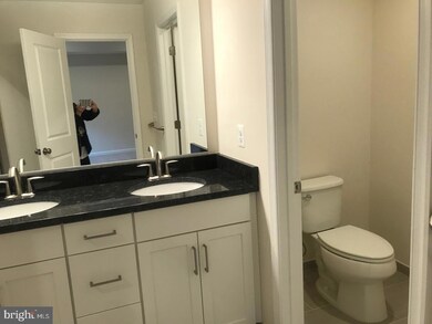 42416 Dogwood Glen Square, Sterling, VA 20166 - photo 3