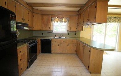 21 Wendy Way, Saco, ME 04072 - photo 3