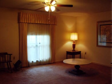 901 Nathan Dr, McComb, MS 39648 - photo 5