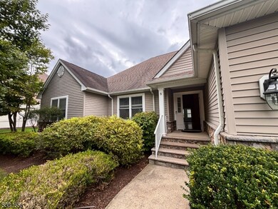 5 Little Tarn Ct, Hamburg, NJ 07419 - photo 2