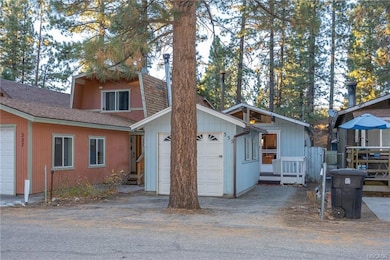 335 W Sherwood Blvd, Big Bear City, CA 92314 - photo 2