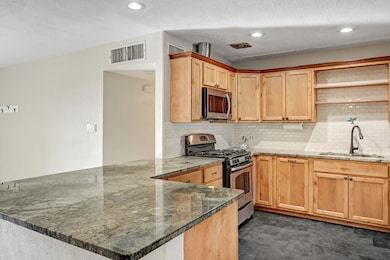 8807 Cordova Ave NE, Albuquerque, NM 87112 - photo 5