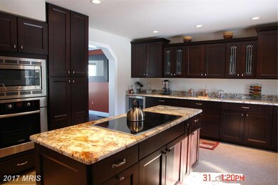 279 Carnies Ln, Sykesville, MD 21784 - photo 6