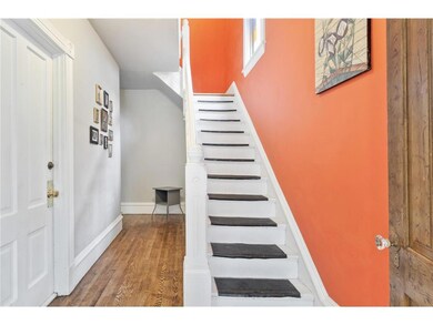 3-web-or-mls-750 Jefferson St NE - 20220207_0003