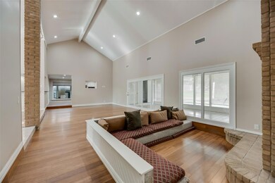 2209 Hollyhill Ln, Denton, TX 76205 - photo 5