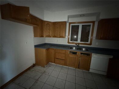 139 Babcock St, Providence, RI 02905 - photo 5