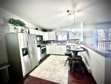 2404 Cedar Ridge unit D, Green Bay, WI 54313 - photo 6