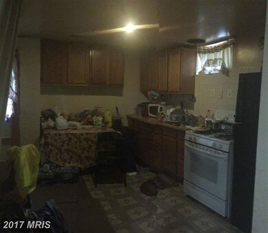 1413 Asbury Ct, Hyattsville, MD 20782 - photo 5