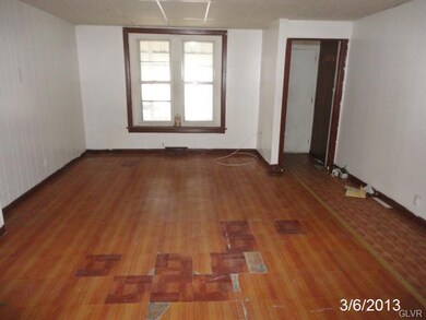 550 N 4th St, Allentown, PA 18102 - photo 4