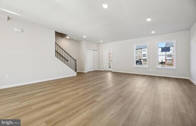 3510 Biota Ln, Laurel, MD 20724 - photo 3