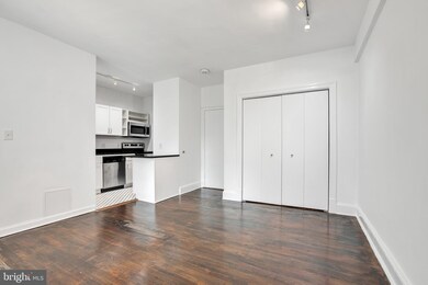 Schuyler Arms unit 408, Washington, DC 20009 - photo 2