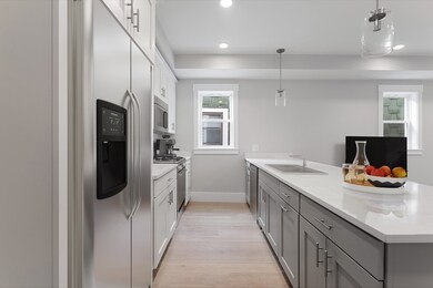204 I St unit 1, Boston, MA 02127 - photo 2
