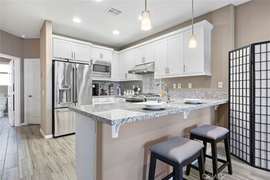 1514 W Artesia Square unit B, Gardena, CA 90248 - photo 4