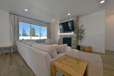 1458 N 805 E, Shelley, ID 83274 - photo 3