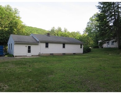 240 Hendrick St, Easthampton, MA 01027 - photo 4