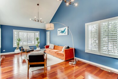 948 Norwood Ct, Naperville, IL 60540 - photo 6