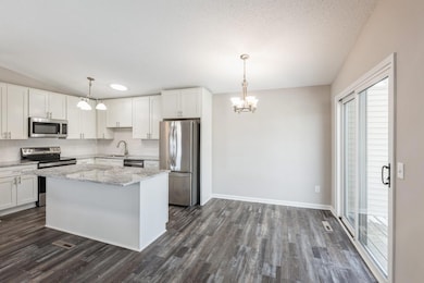 2584 76th St E, Inver Grove Heights, MN 55076 - photo 7