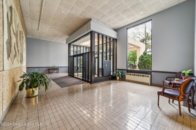 11_Windham_Loop_Staten_Island_NY_10314_U