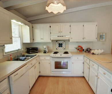Kitchen V2