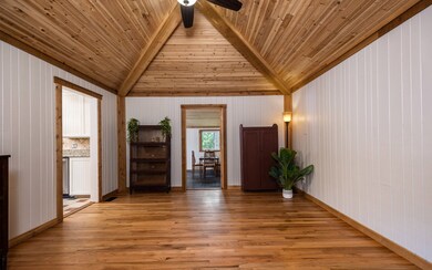 1061 NW Eadie St, Lake City, FL 32055 - photo 5